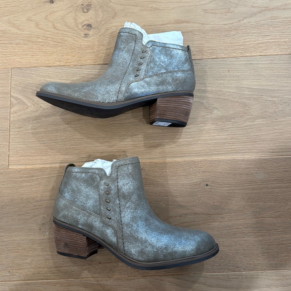 Clarks Boots